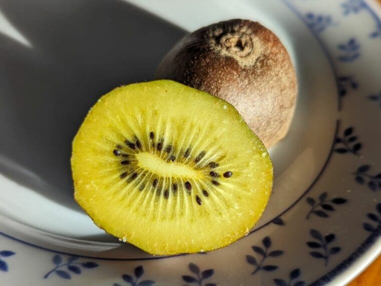 kiwi-jaune-minkigold